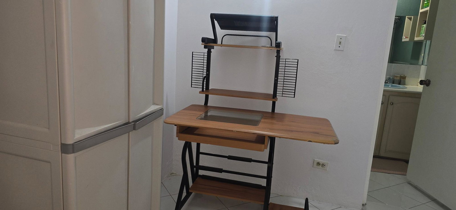 Twelfth image of 10 Weycliffe Close in Kingston 6, St. Andrew, Jamaica - property is For Rent