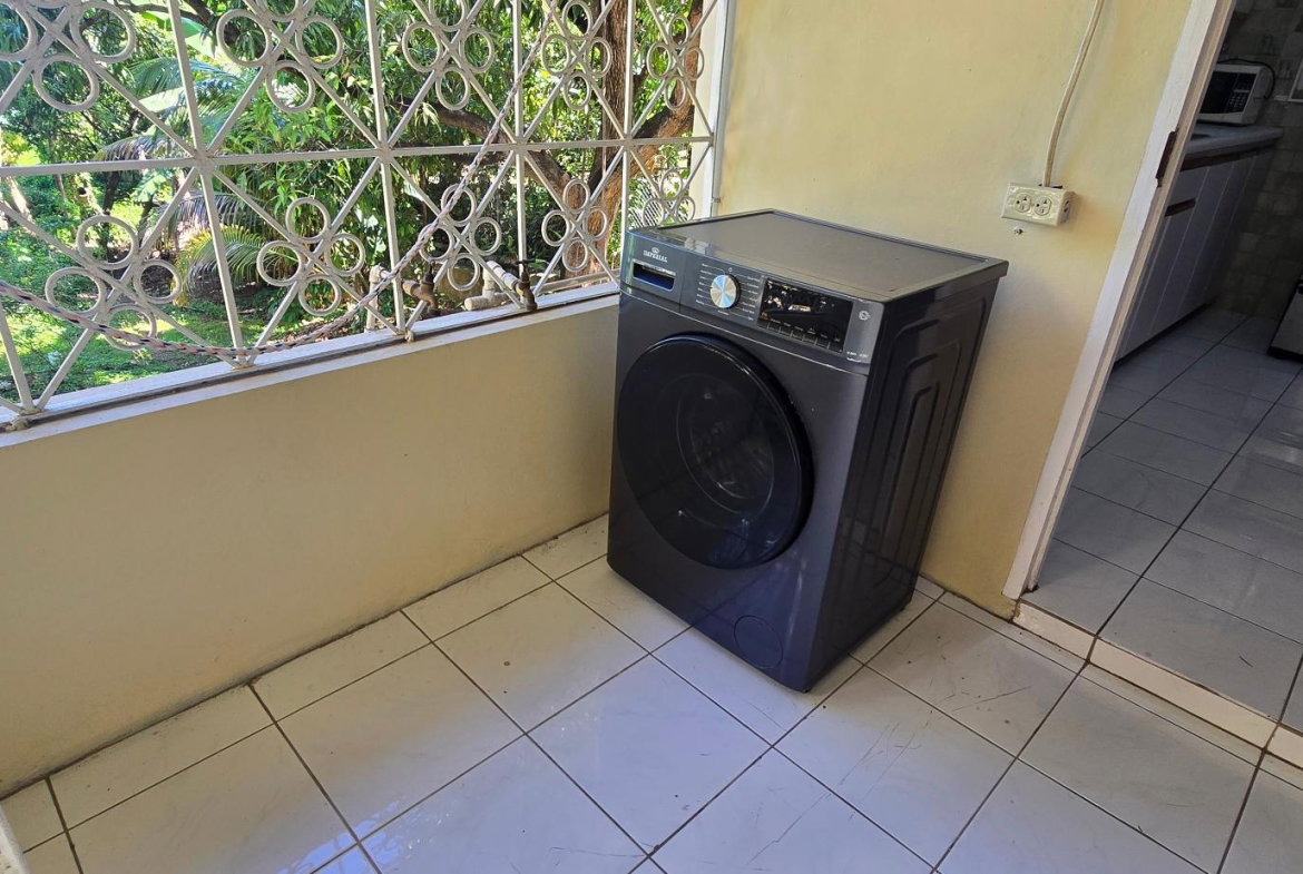 Eighteenth image of 10 Weycliffe Close in Kingston 6, St. Andrew, Jamaica - property is For Rent