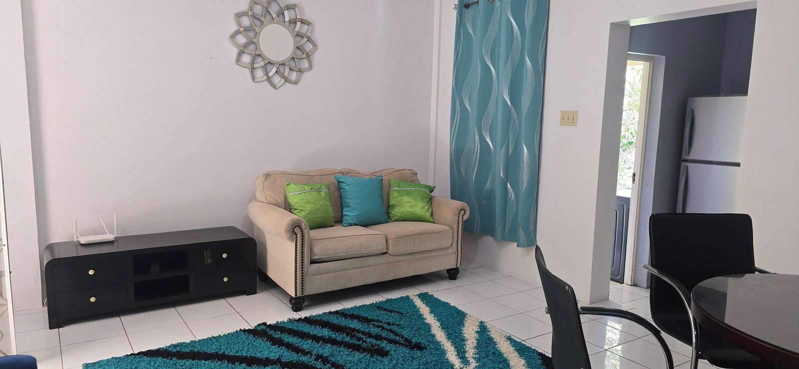 Fifth image of 10 Weycliffe Close in Kingston 6, St. Andrew, Jamaica - property is For Rent