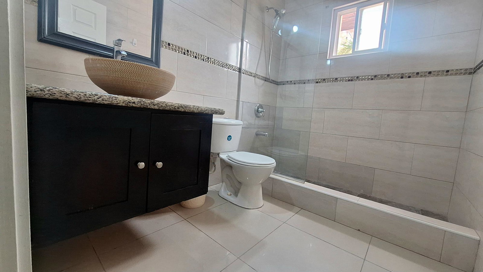 Eleventh image of 10-54 Chevy Chase in Kingston 19, St. Andrew, Jamaica - property is For Rent
