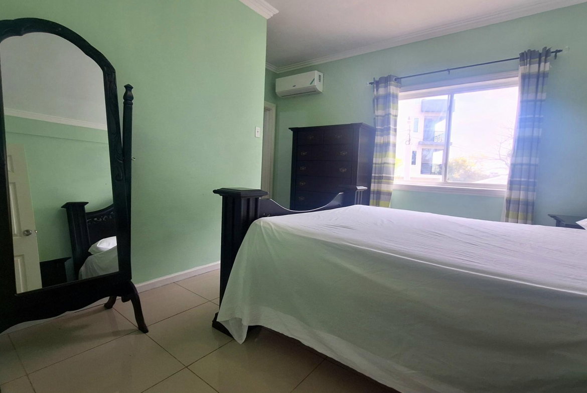 Tenth image of 10-54 Chevy Chase in Kingston 19, St. Andrew, Jamaica - property is For Rent