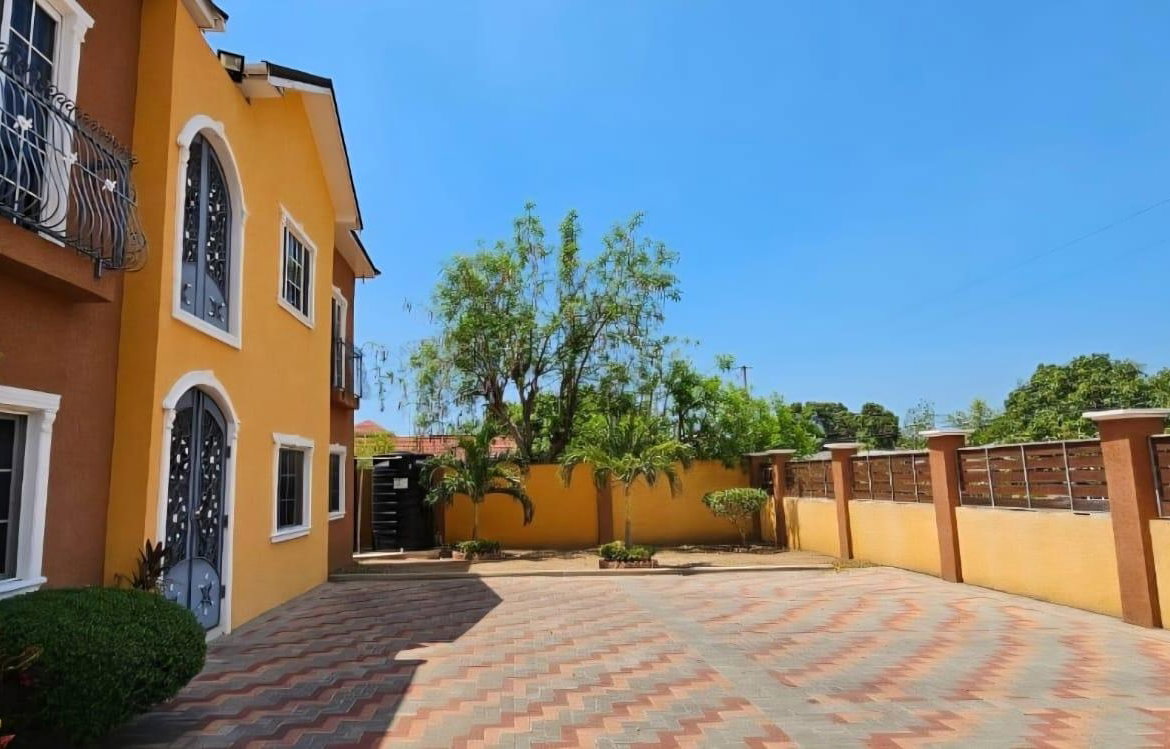 Third image of 49 Beaconfield Avenue, Kings in Kingston 20, St. Andrew, Jamaica - property is For Rent