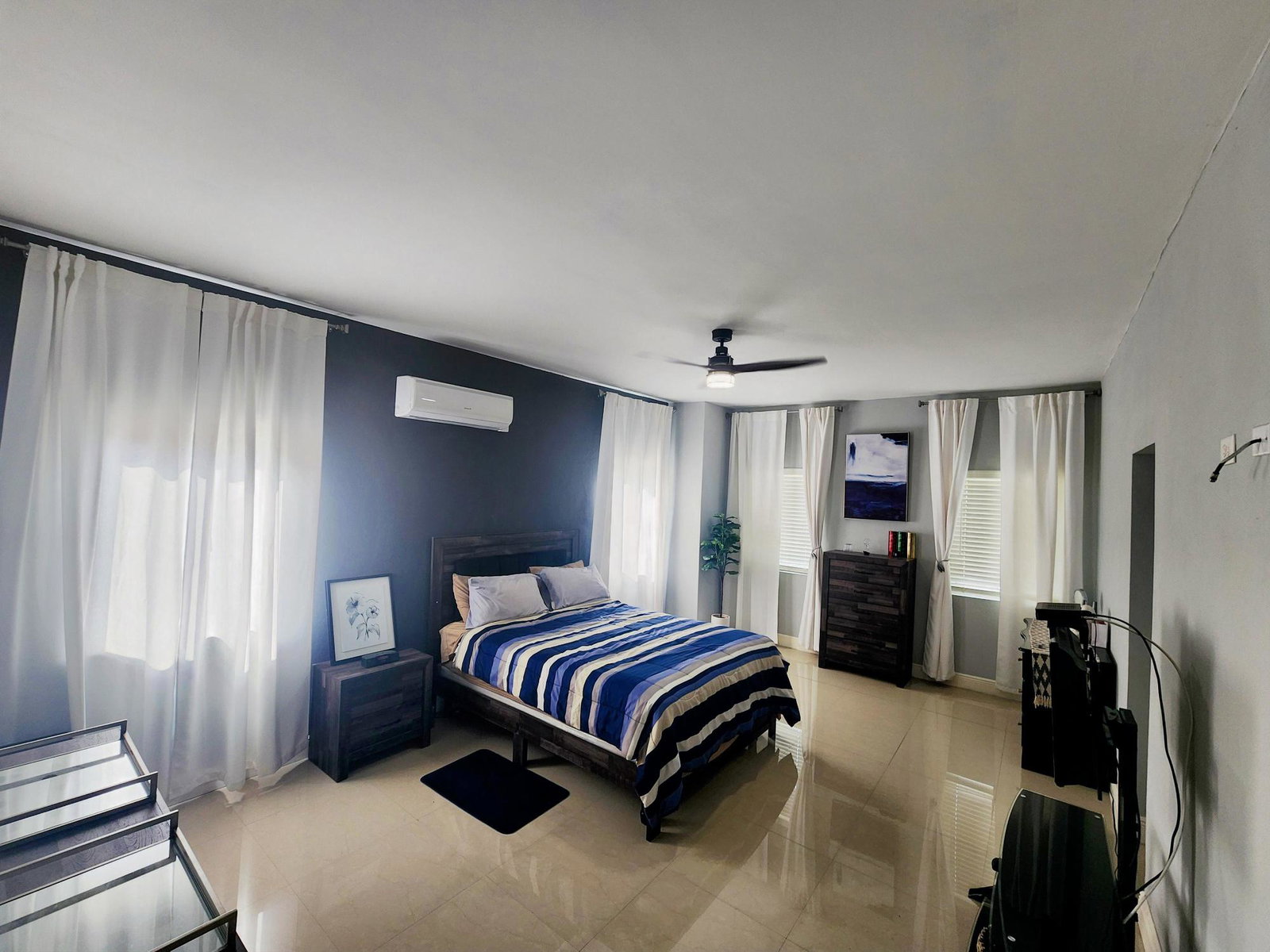 Furnished-2-Bedroom-Apartment-for-Rent-in-St.-Andrew-Jamaica-7-26-Merrivale-Ave Ninth image of 7-26 Merrivale Avenue in Kingston 8, St. Andrew, Jamaica - property is For Rent
