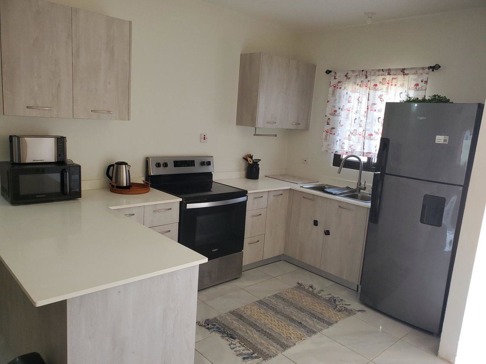 Seventh image of 71- Camelot Village ph 1 in Discovery Bay, St. Ann, Jamaica - property is For Rent