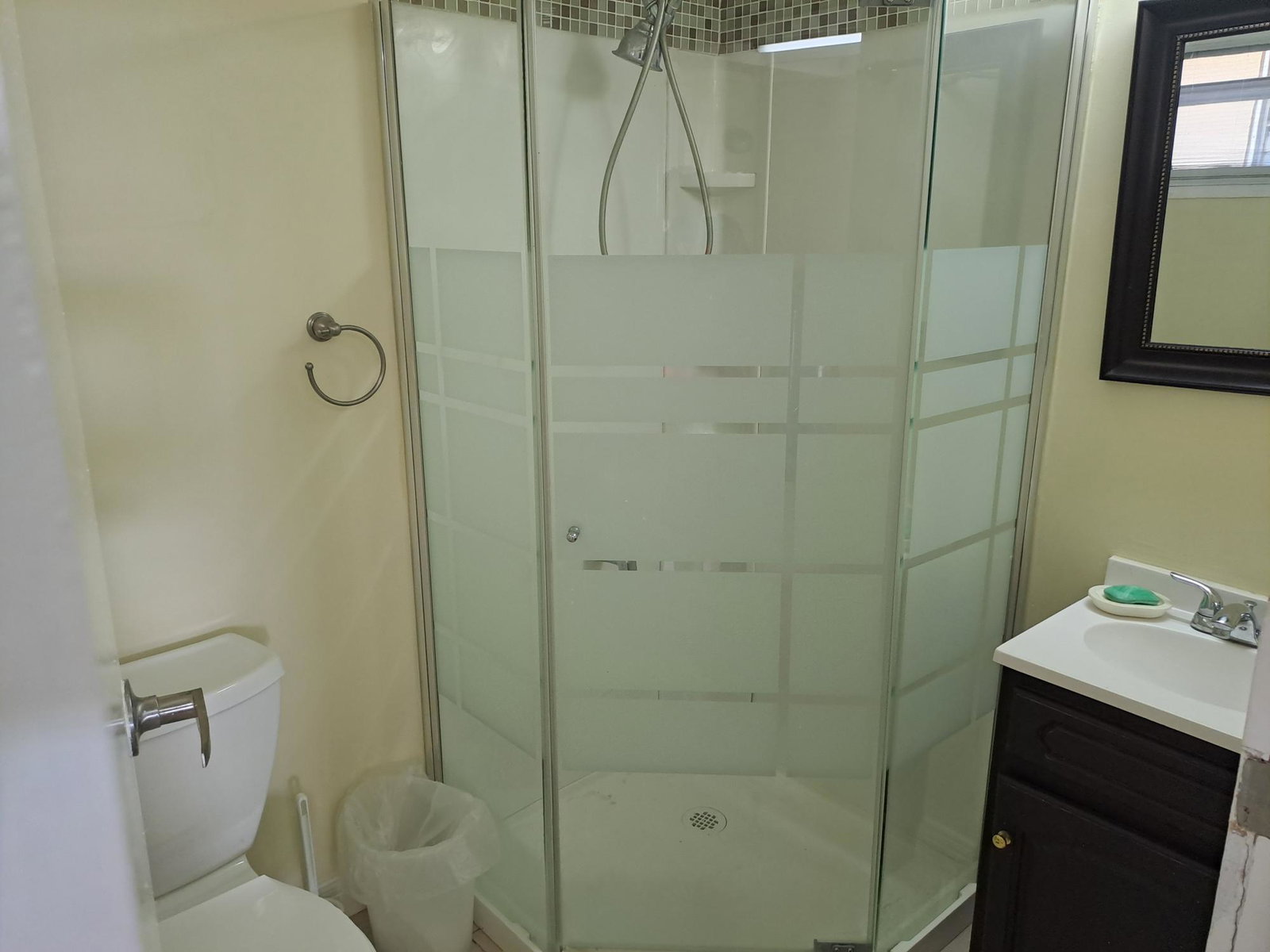 Fourteenth image of 210 Pimento Avenue in Richmond, St. Ann, Jamaica - property is For Rent