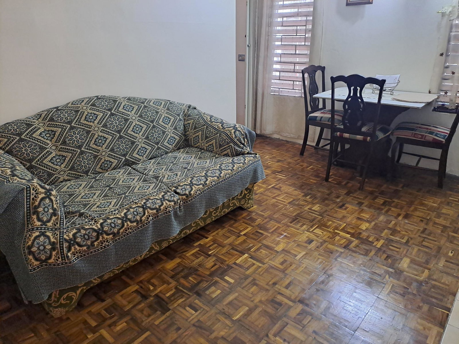 Third image of 5c North Avenue in Kingston 10, St. Andrew, Jamaica - property is For Rent