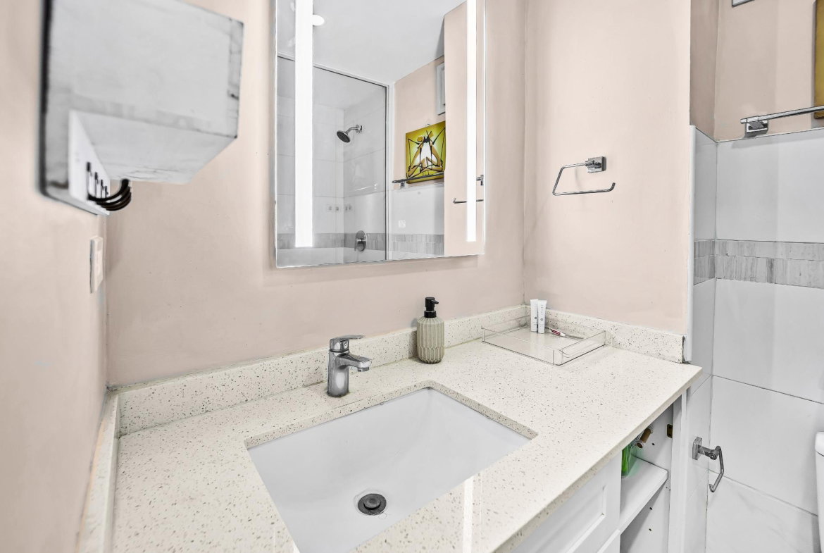 Eleventh image of 701- Bayfront Villas And Apts in Port Henderson, St. Catherine, Jamaica - property is For Rent