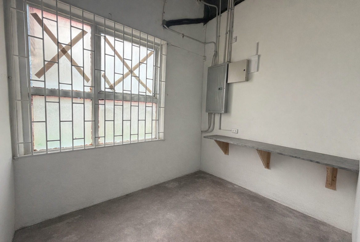 Eighth image of 12- Annex Fairview in Montego Bay, St. James, Jamaica - property is For Rent