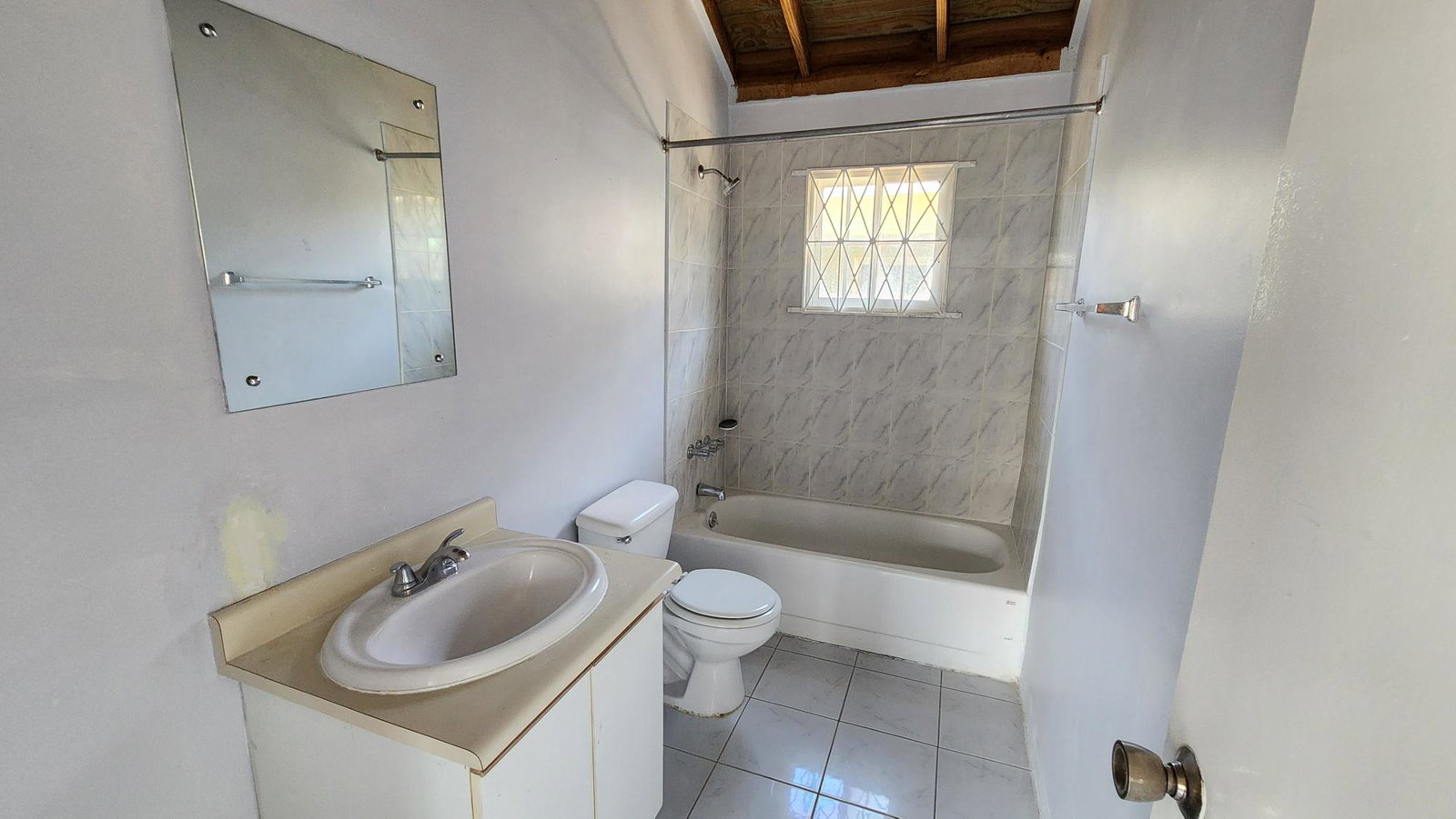 House-for-Rent-in-Morris-Meadows-St.-Catherine-Spacious-Yard-Prime-Location Eighth image of Lot 233- Morris Meadows in Morris Meadows, St. Catherine, Jamaica - property is For Rent