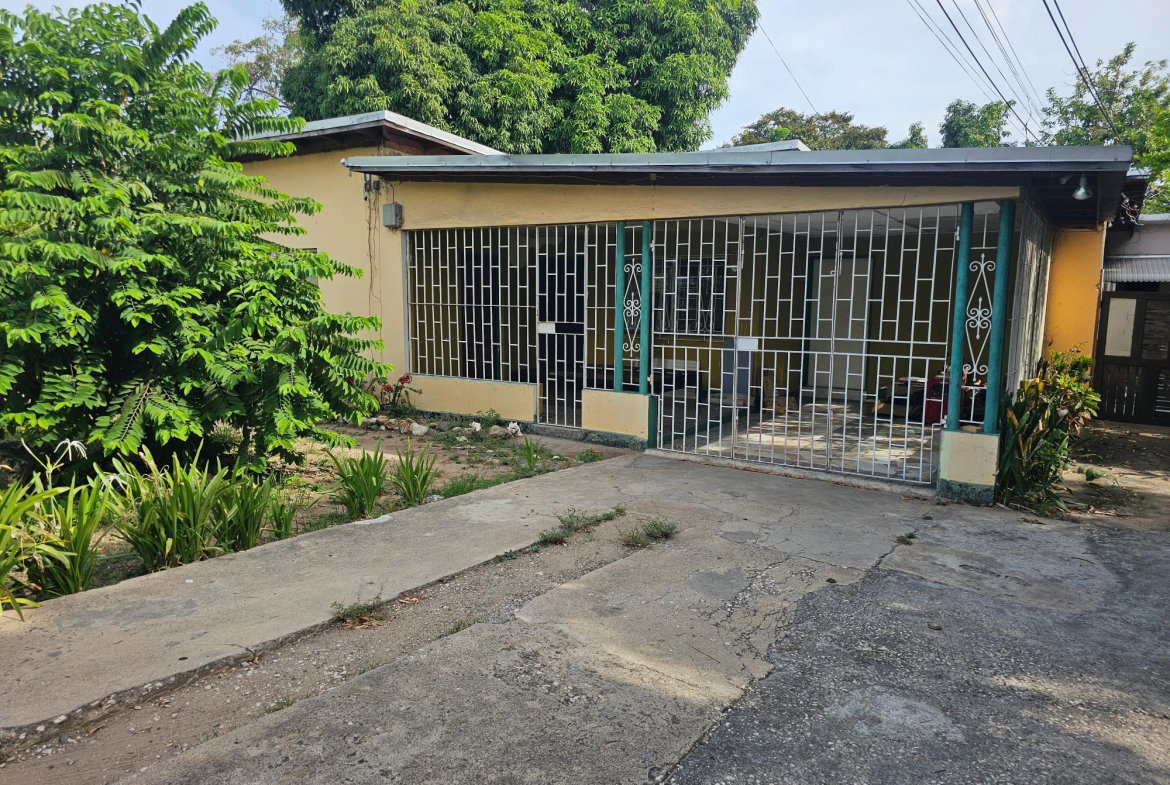 Second image of 1 Clarendon Place in Kingston 10, St. Andrew, Jamaica - property is For Sale