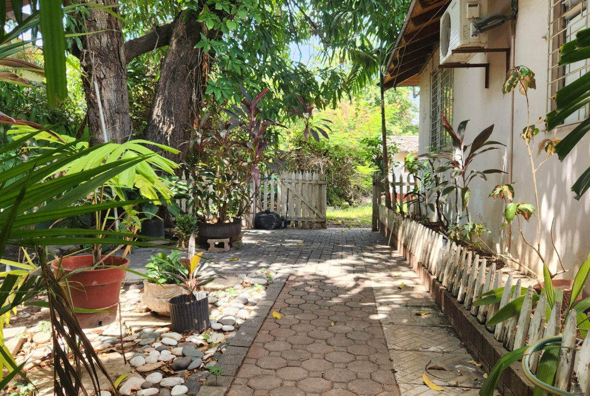 Third image of 9 Brompton Terrace, Kingsto in Kingston 5, St. Andrew, Jamaica - property is For Sale