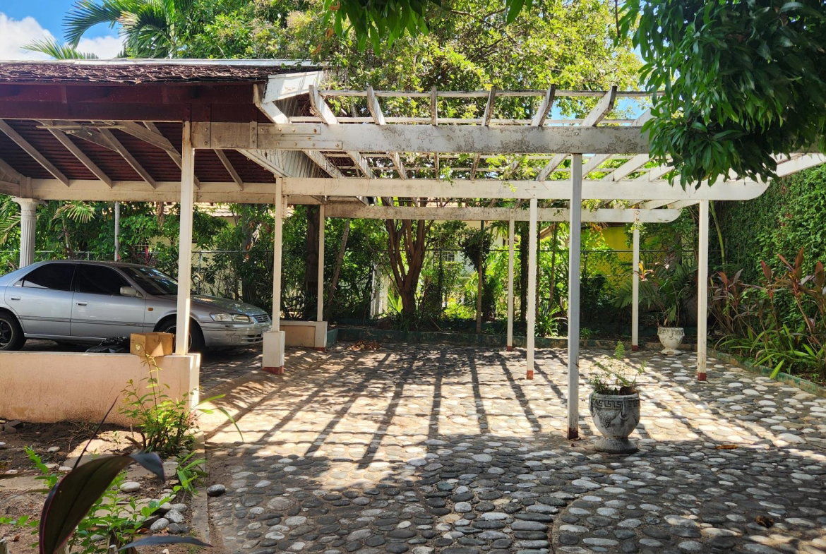 Fifth image of 9 Brompton Terrace, Kingsto in Kingston 5, St. Andrew, Jamaica - property is For Sale