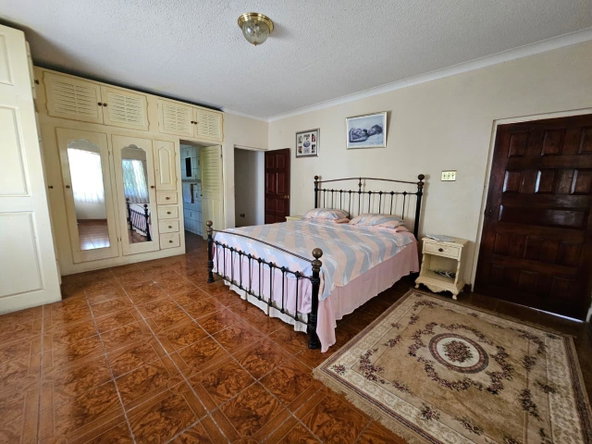 Eleventh image of Scotts Crescent in Green Park, Clarendon, Jamaica - property is For Sale