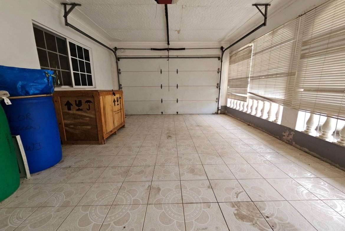 Fourteenth image of Scotts Crescent in Green Park, Clarendon, Jamaica - property is For Sale