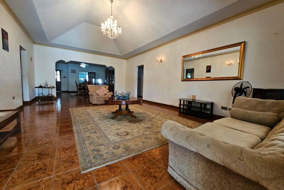 Sixth image of Scotts Crescent in Green Park, Clarendon, Jamaica - property is For Sale