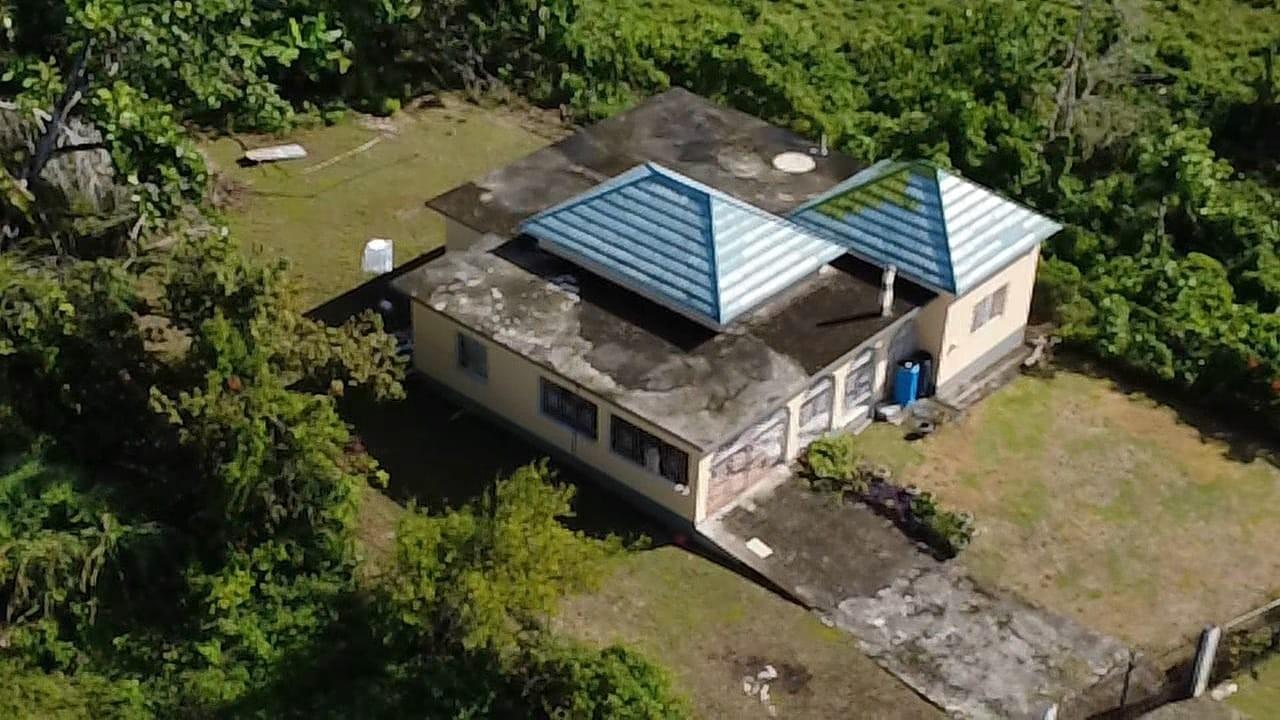 House-for-Sale-in-Hertford-Petersfield-Westmoreland-Jamaica-3-Bed-2-Bath-on-Large-Lot Third image of Part Of- Hertford, Petersfield in Petersfield, Westmoreland, Jamaica - property is For Sale