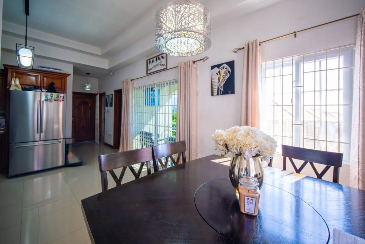 Twelfth image of 18 Mayfair Avenue in Red Hills, St. Andrew, Jamaica - property is For Sale