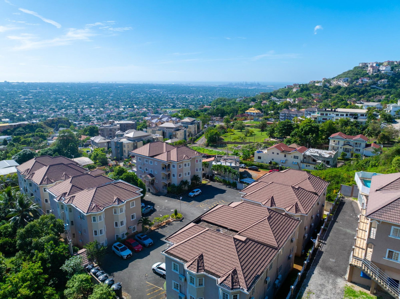 Immaculate-2-Bed-Apartment-for-Sale-in-Forest-Hill-Court-Red-Hills-Kingston Fourth image of 18 Mayfair Avenue in Red Hills, St. Andrew, Jamaica - property is For Sale