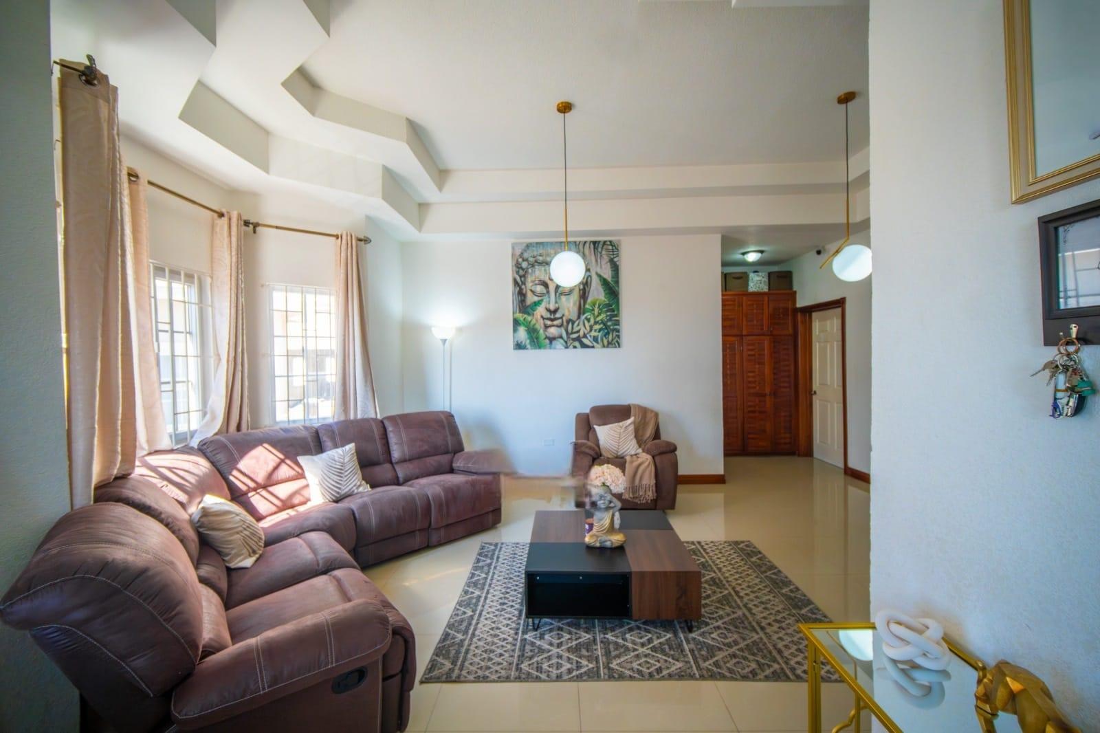 Immaculate-2-Bed-Apartment-for-Sale-in-Forest-Hill-Court-Red-Hills-Kingston Eighth image of 18 Mayfair Avenue in Red Hills, St. Andrew, Jamaica - property is For Sale