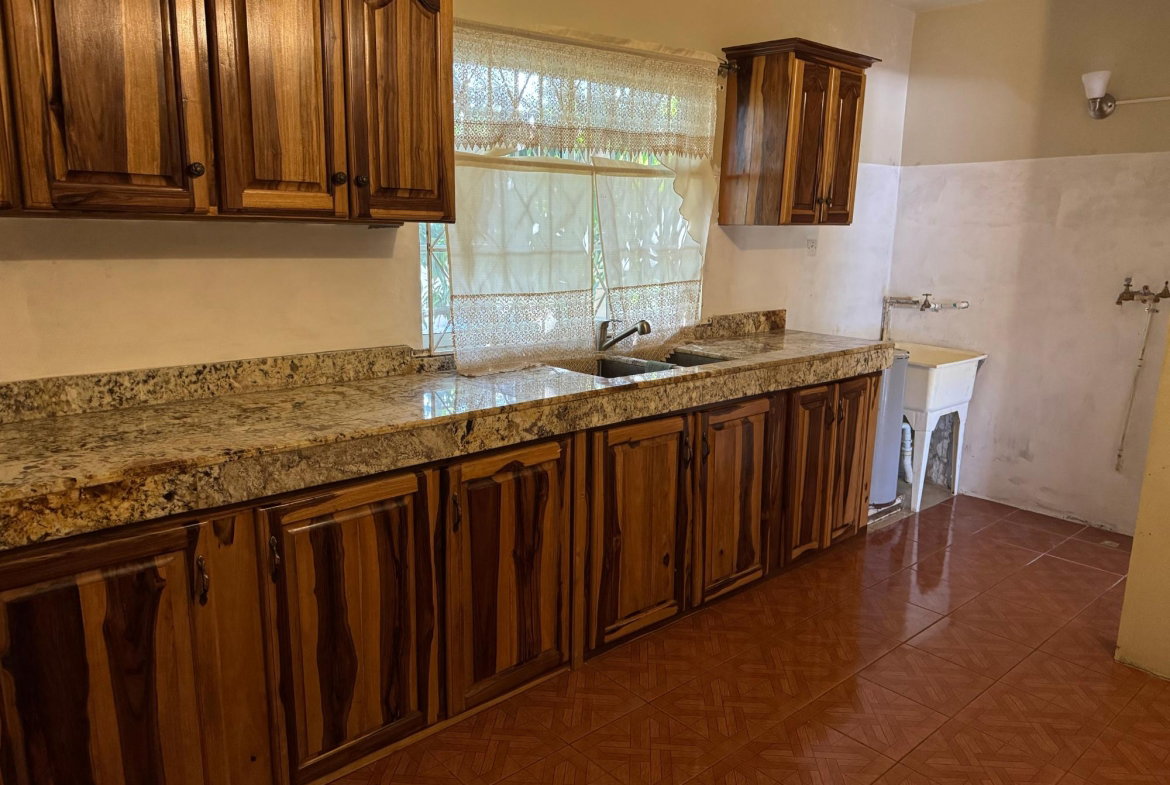 Seventeenth image of 1093-5th Seal Way Braeton Phase ii in Braeton Ph 2, St. Catherine, Jamaica - property is For Sale