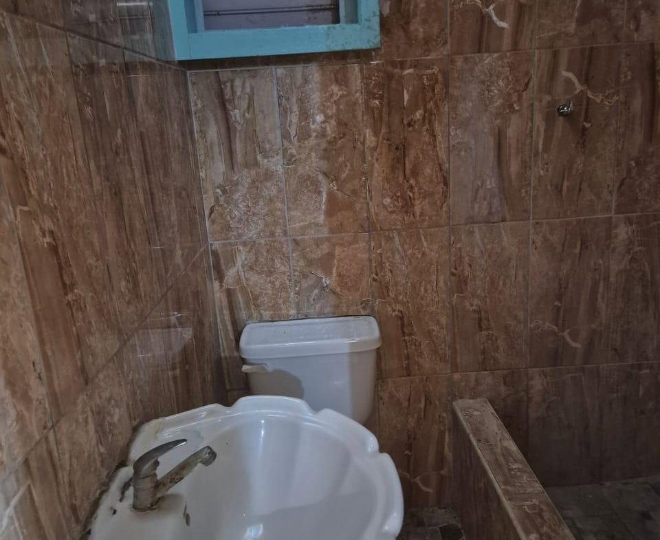 Eighth image of 379 3 West Greater Portmore in Greater Portmore, St. Catherine, Jamaica - property is For Sale