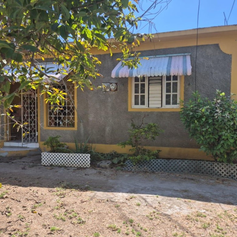 First image of 379 3 West Greater Portmore in Greater Portmore, St. Catherine, Jamaica - property is For Sale