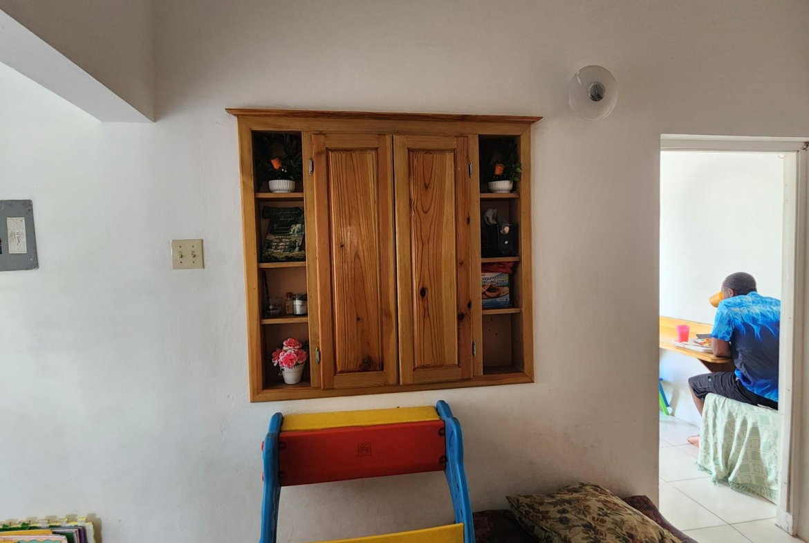 Eighth image of 207 sw 42nd Way, Greater Portmor in Greater Portmore, St. Catherine, Jamaica - property is For Sale