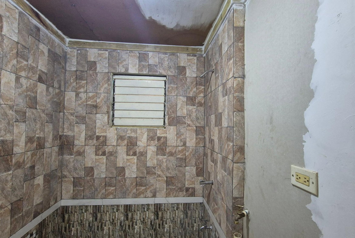 Fourteenth image of 333 Coconut Crescent, Clifton in Bernard Lodge, St. Catherine, Jamaica - property is For Sale