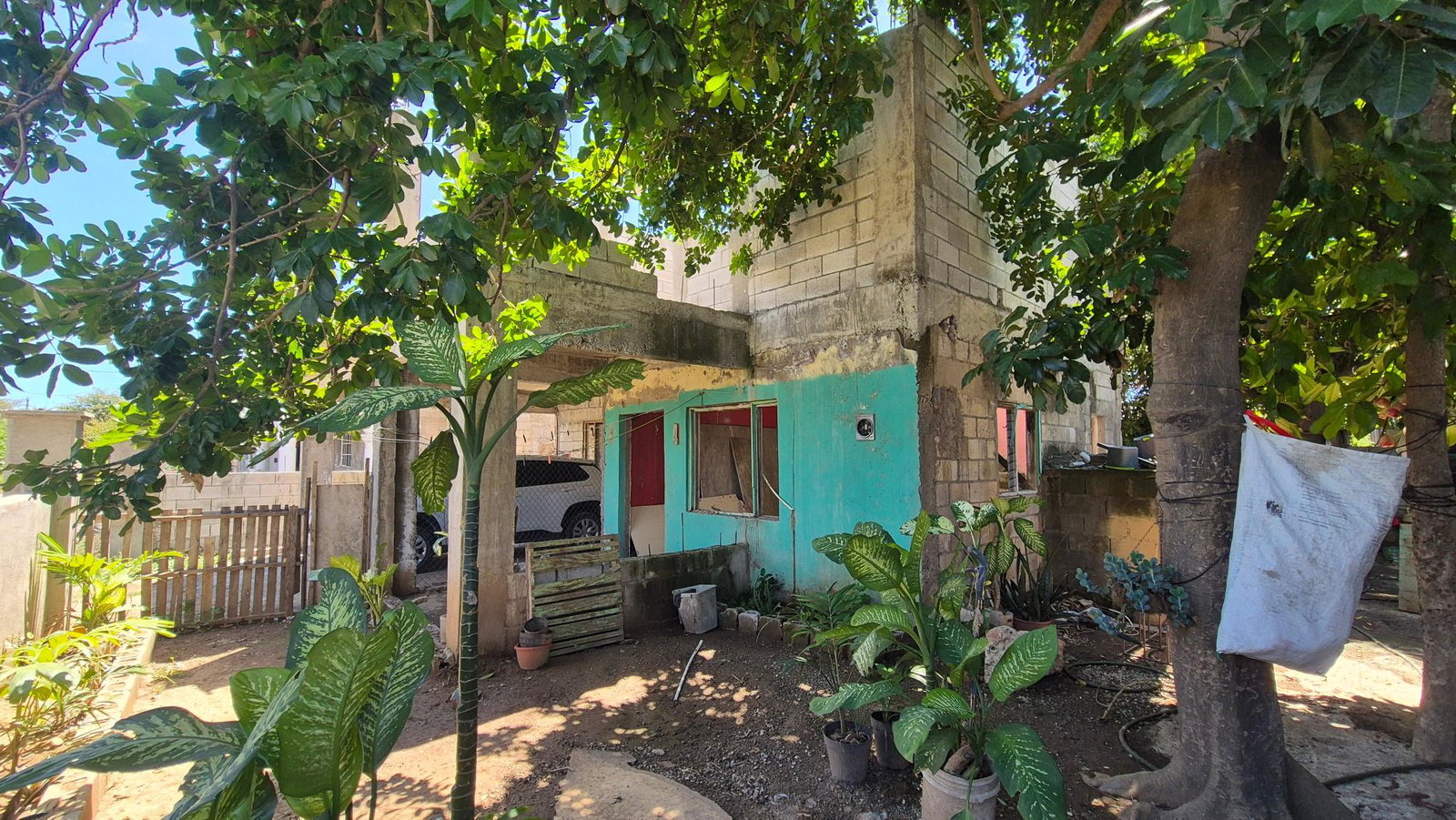Seventeenth image of 333 Coconut Crescent, Clifton in Bernard Lodge, St. Catherine, Jamaica - property is For Sale