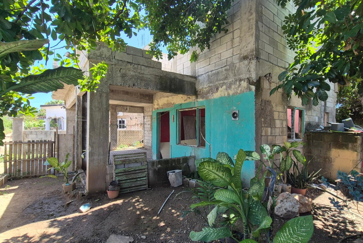 Twentieth image of 333 Coconut Crescent, Clifton in Bernard Lodge, St. Catherine, Jamaica - property is For Sale