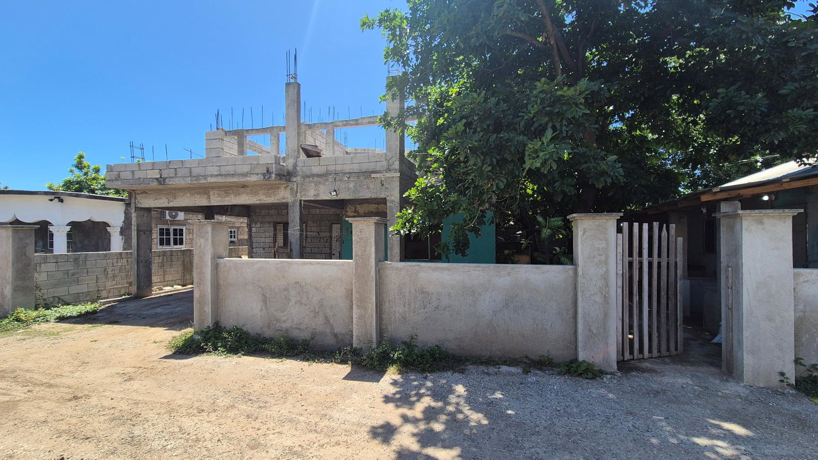 Third image of 333 Coconut Crescent, Clifton in Bernard Lodge, St. Catherine, Jamaica - property is For Sale