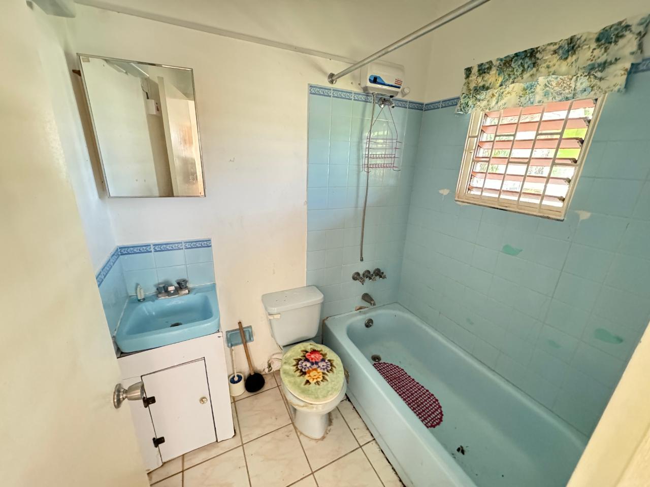 Investment-Property-for-Sale-in-Montego-Bay-St.-James-–-23-Princess-Street Sixth image of 23 Princess Street in Montego Bay, St. James, Jamaica - property is For Sale