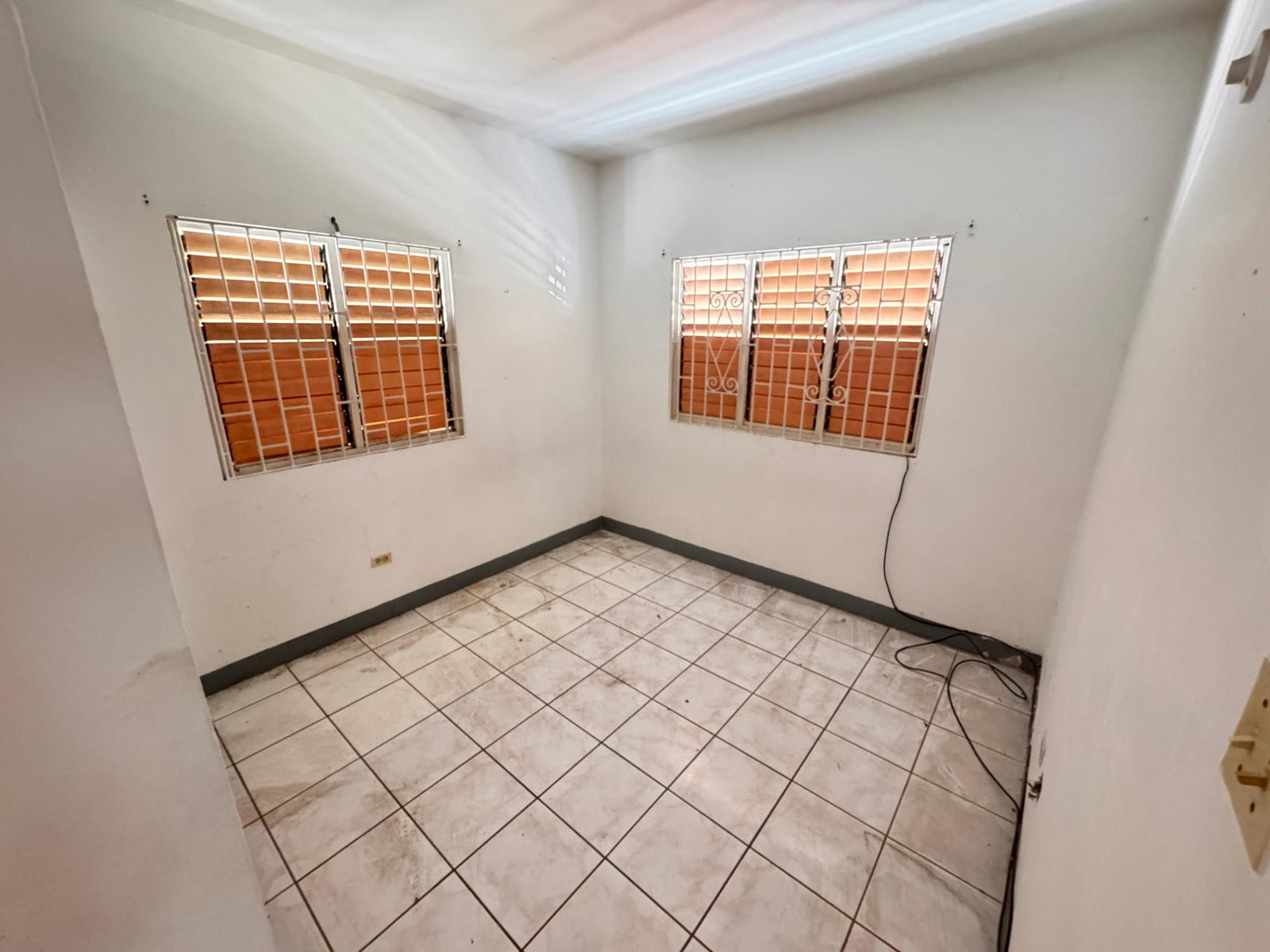 Investment-Property-for-Sale-in-Montego-Bay-St.-James-–-23-Princess-Street Ninth image of 23 Princess Street in Montego Bay, St. James, Jamaica - property is For Sale