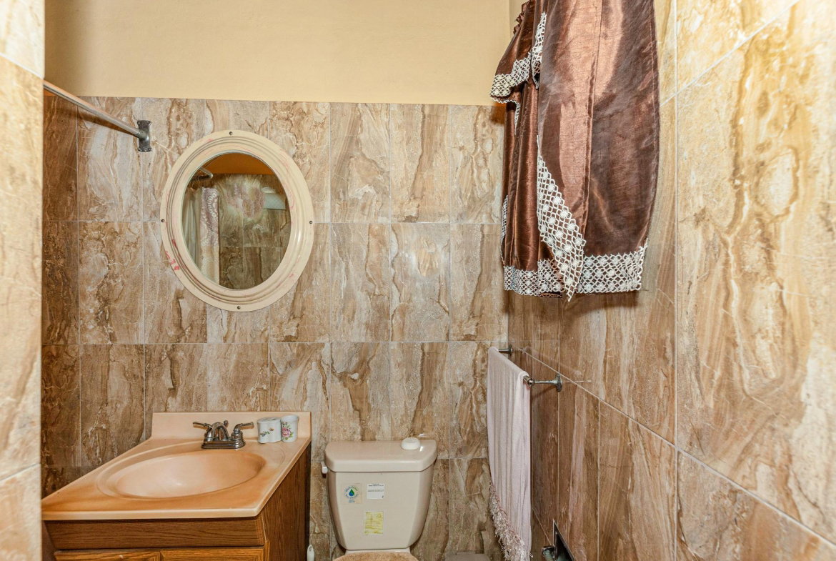 Sixteenth image of 20 Ewarton St. Catherine in Ewarton, St. Catherine, Jamaica - property is For Sale