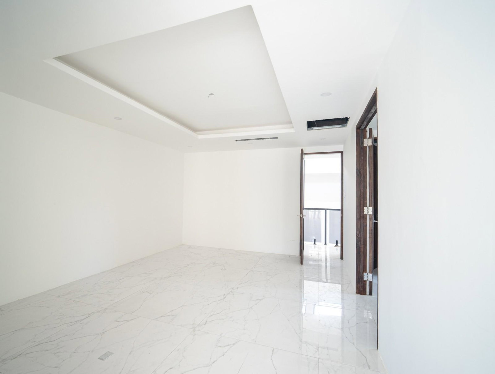 Eleventh image of 8-1-3 Bamboo Avenue in Kingston 6, St. Andrew, Jamaica - property is For Sale