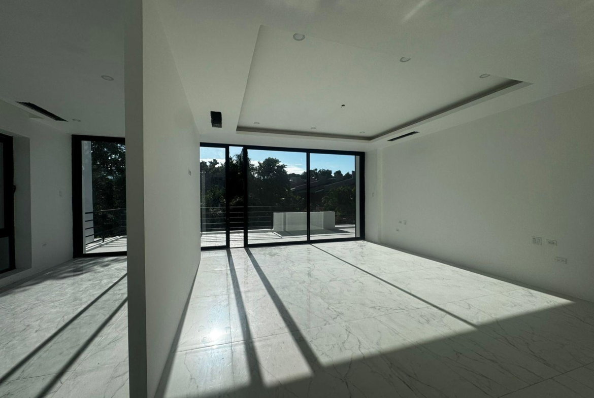 Fifteenth image of 8-1-3 Bamboo Avenue in Kingston 6, St. Andrew, Jamaica - property is For Sale