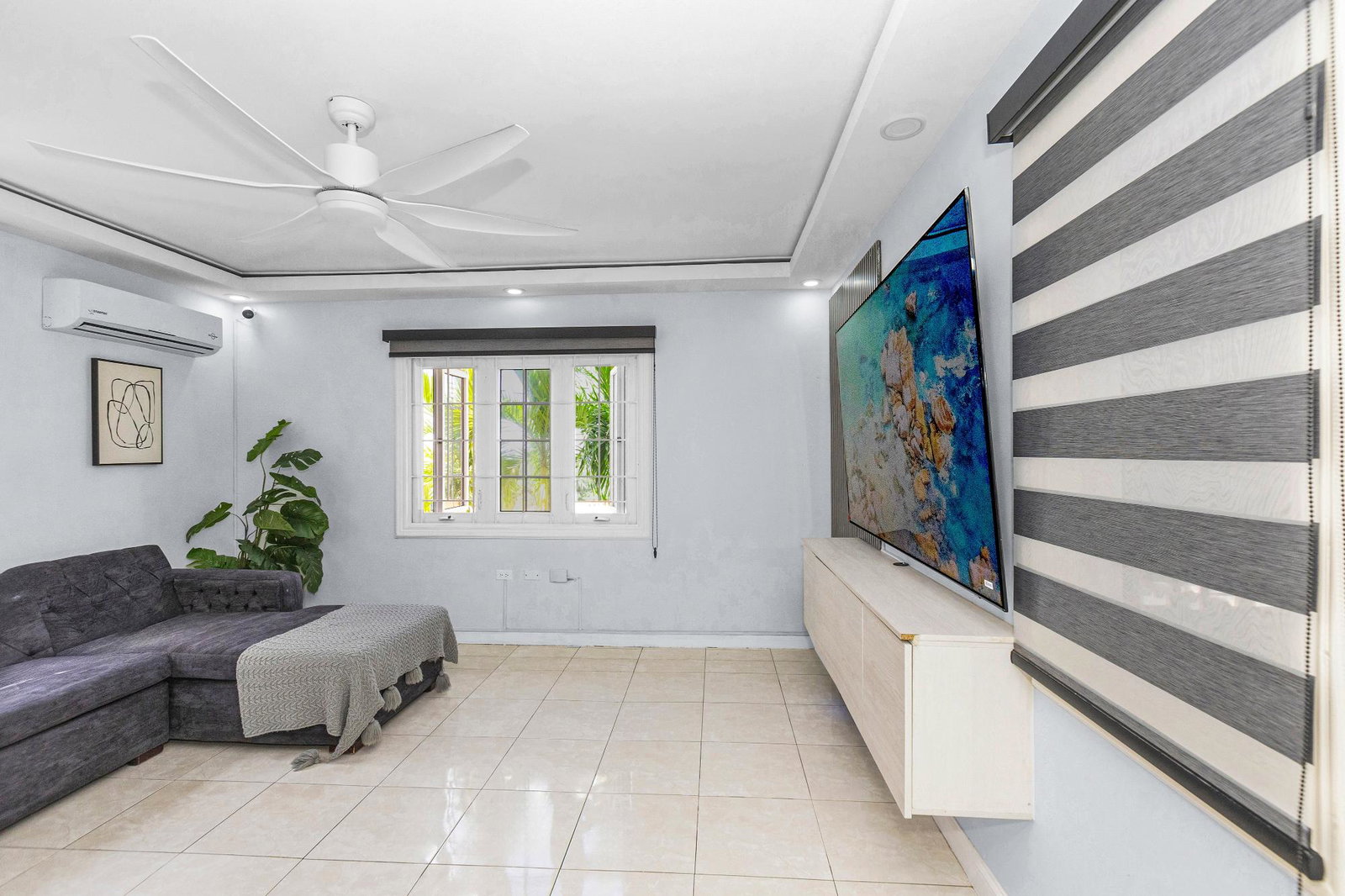 Fourth image of 16-13 Norbrook Crescent in Kingston 8, St. Andrew, Jamaica - property is For Sale