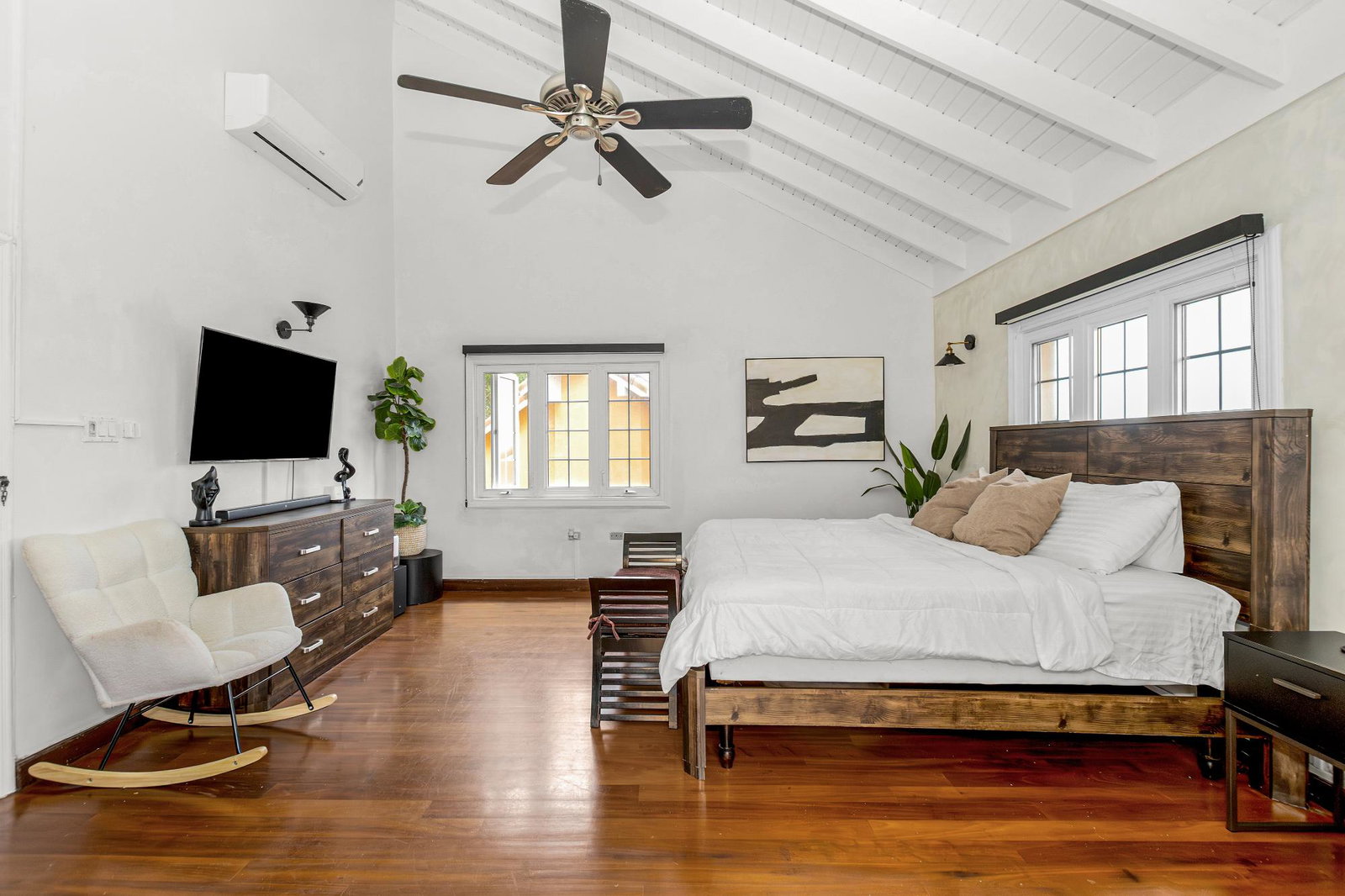 Eighth image of 16-13 Norbrook Crescent in Kingston 8, St. Andrew, Jamaica - property is For Sale