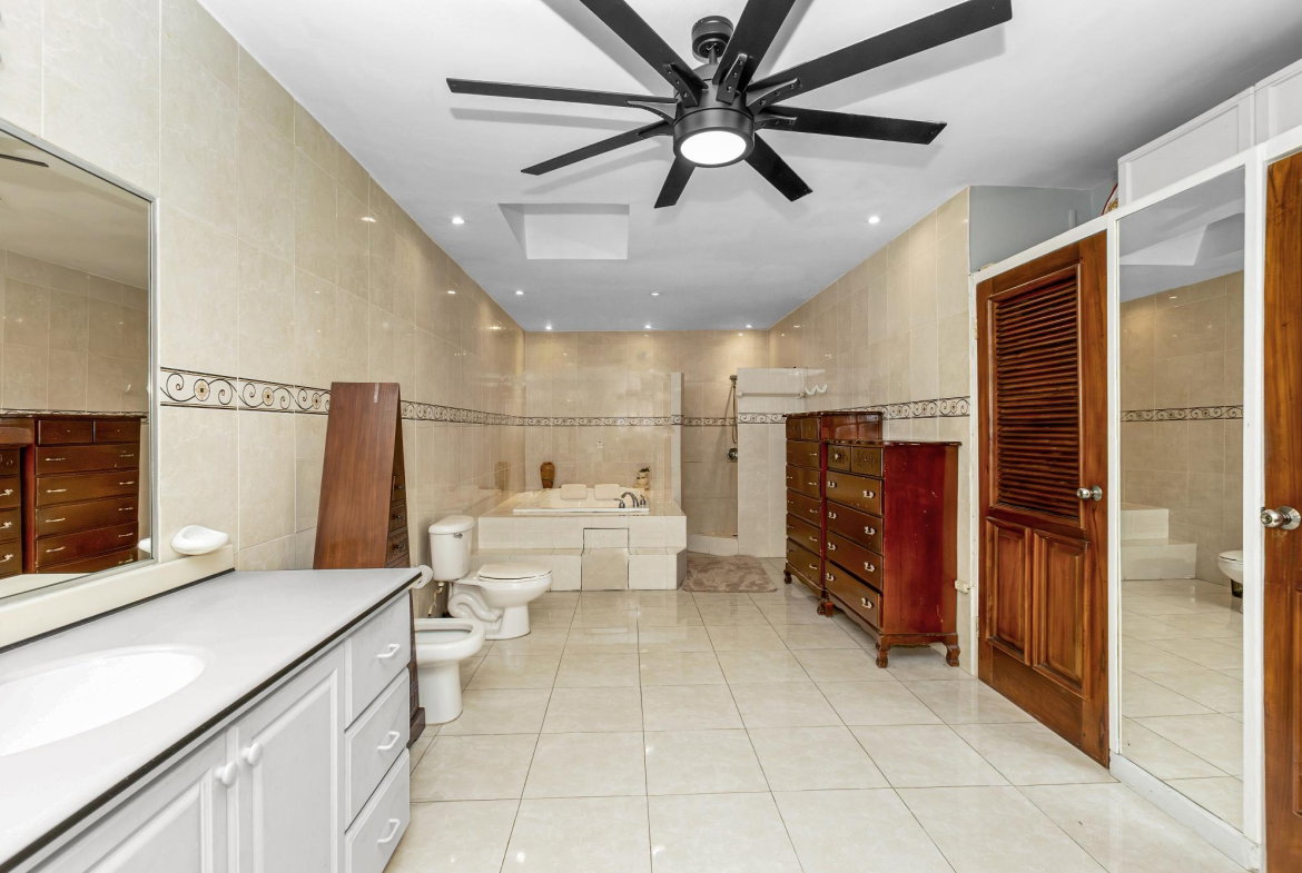 Tenth image of 16-13 Norbrook Crescent in Kingston 8, St. Andrew, Jamaica - property is For Sale