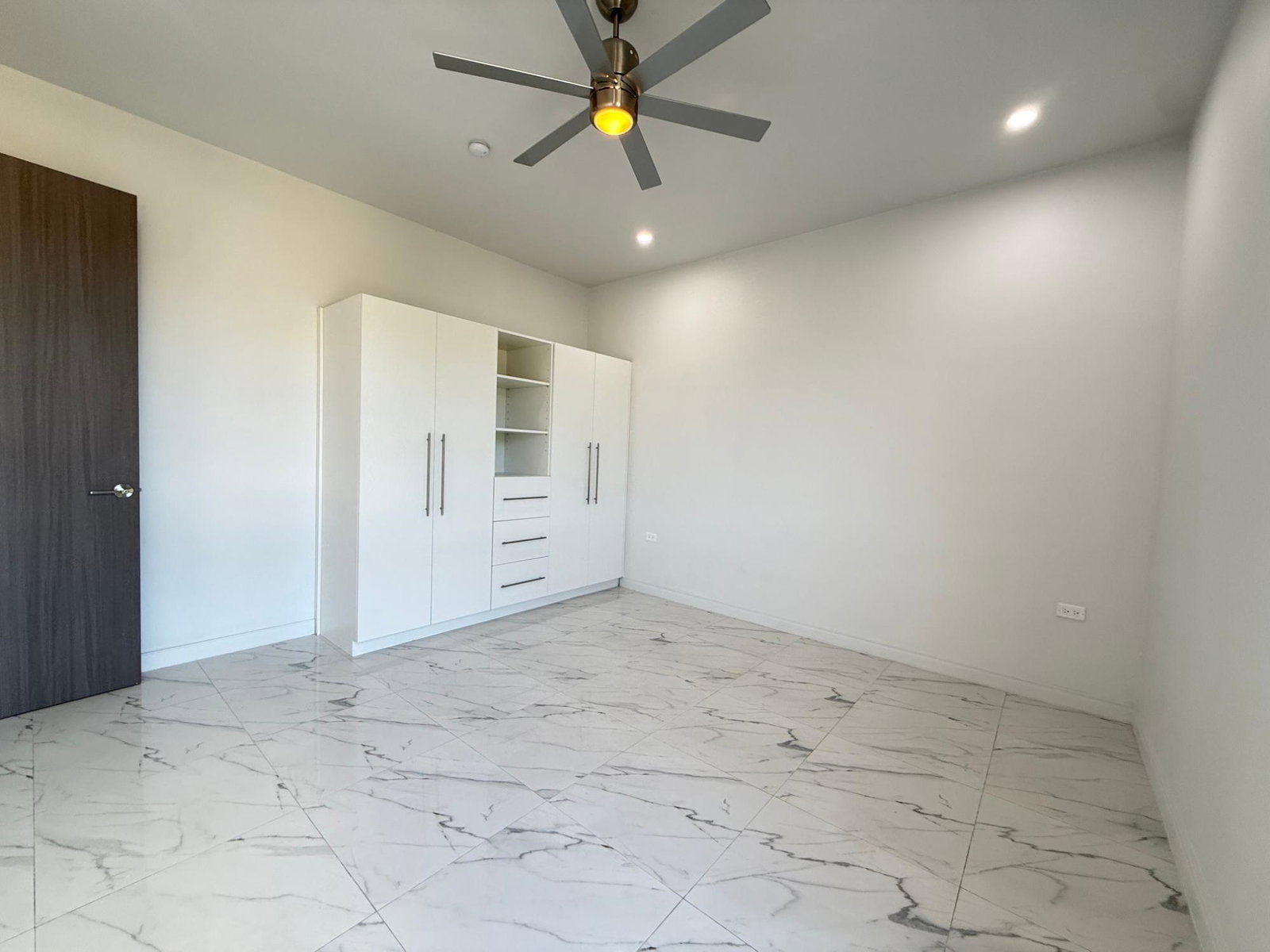 Fifth image of 310-22 Wellington Drive in Kingston 6, St. Andrew, Jamaica - property is For Rent