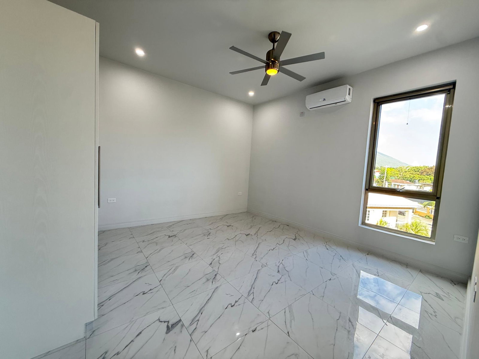 Sixth image of 310-22 Wellington Drive in Kingston 6, St. Andrew, Jamaica - property is For Rent