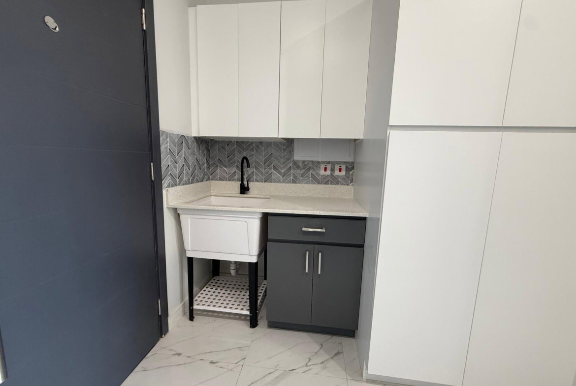 Ninth image of 310-22 Wellington Drive in Kingston 6, St. Andrew, Jamaica - property is For Rent