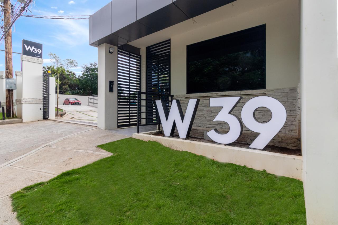 Fourth image of B404-39 Wellington Drive, Kingsto in Kingston 6, St. Andrew, Jamaica - property is For Sale