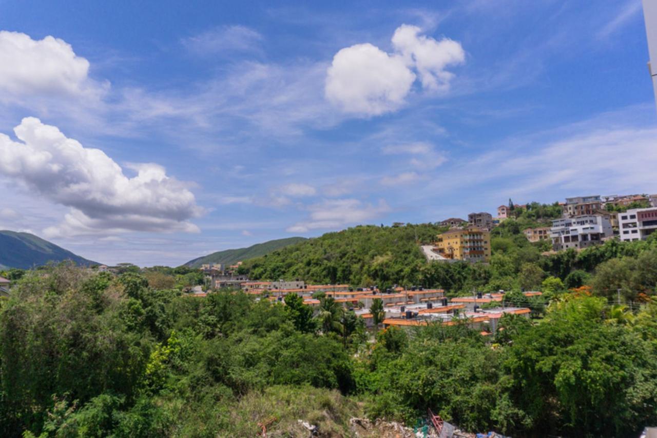 Sixth image of B404-39 Wellington Drive, Kingsto in Kingston 6, St. Andrew, Jamaica - property is For Sale