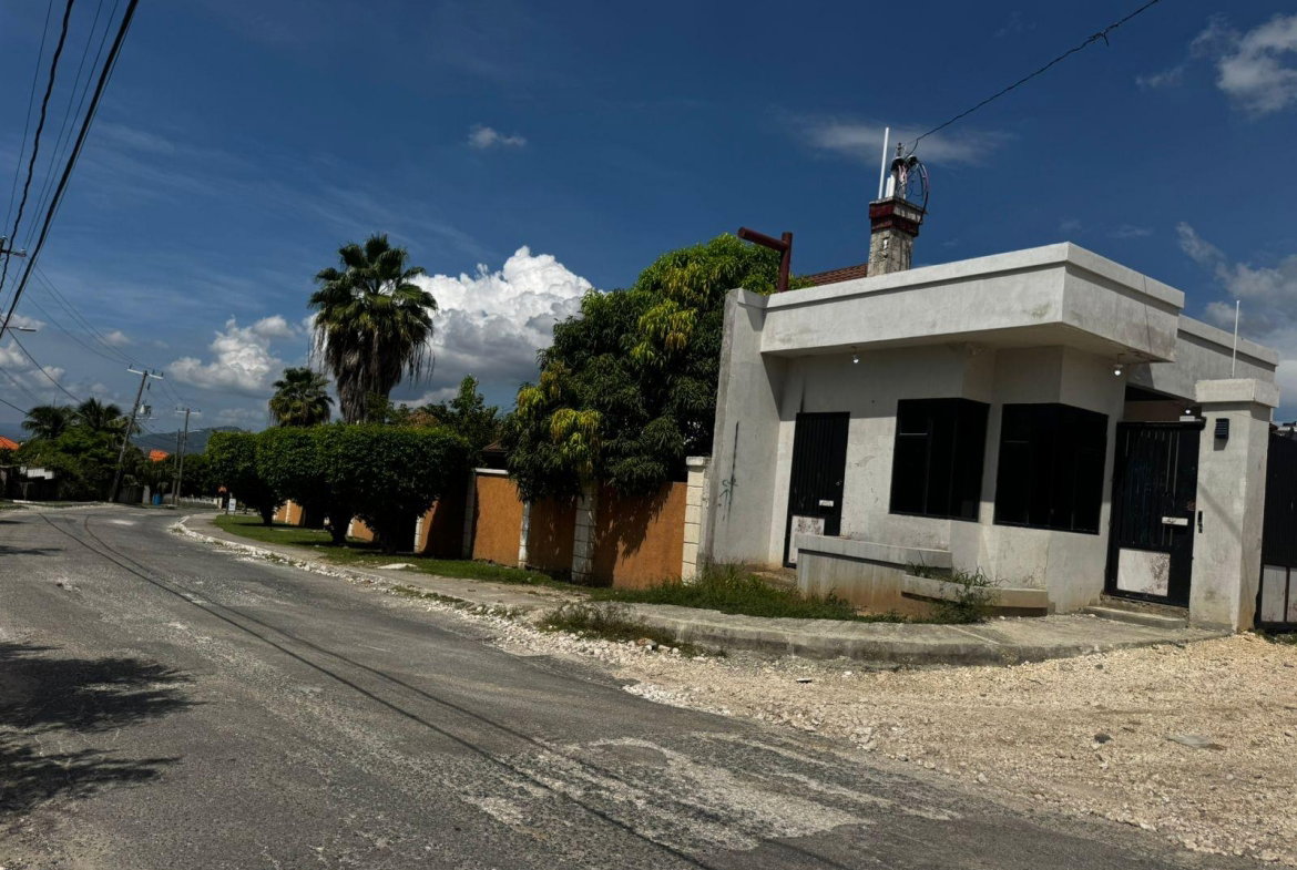 Eleventh image of 57-8 Dillsbury Avenue in Kingston 6, St. Andrew, Jamaica - property is For Sale