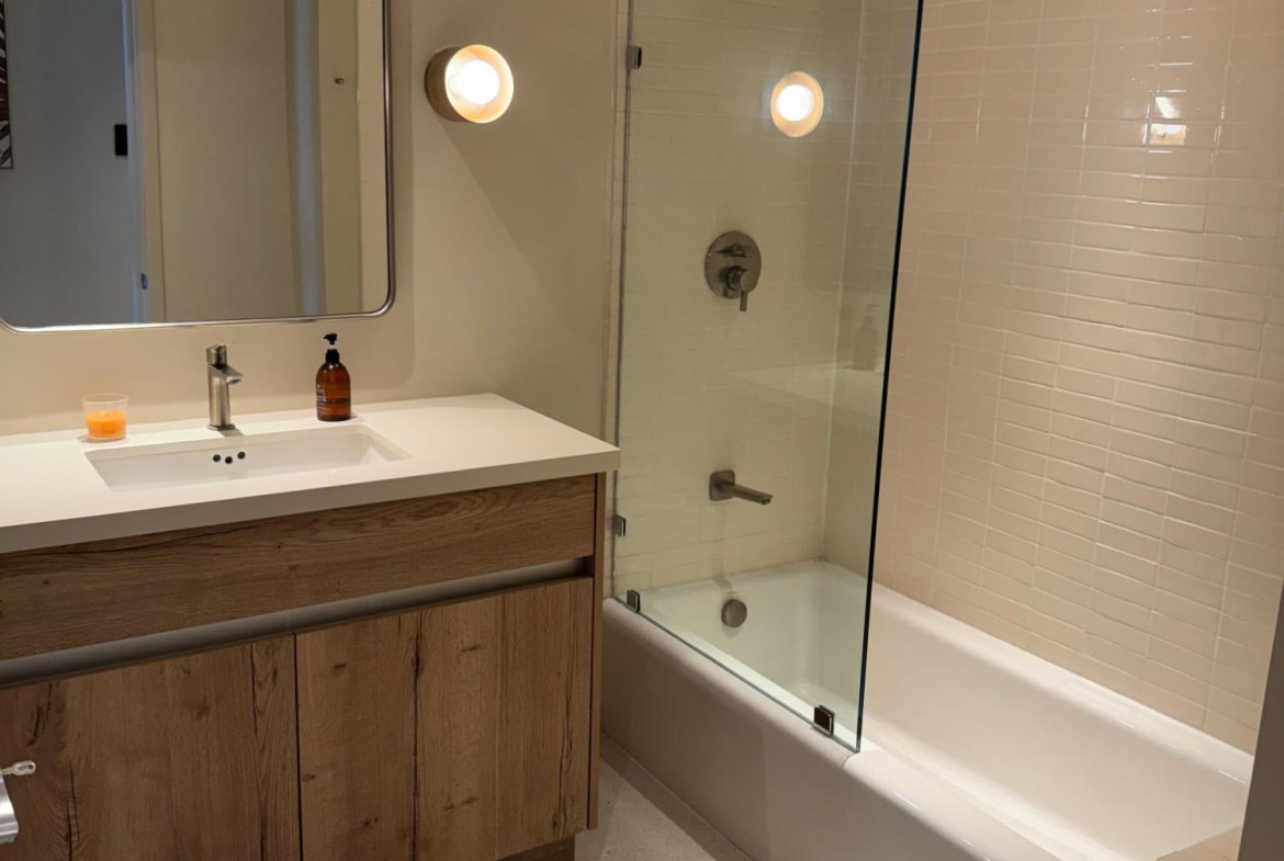 Twelfth image of Apt-1110 (rok) 2 4 King Street in KINGSTON, Kingston, Jamaica - property is For Sale