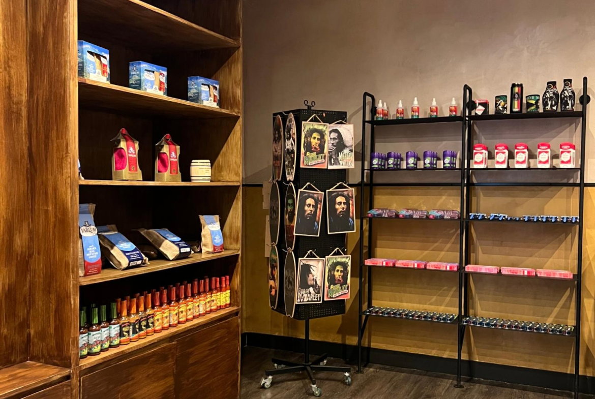 Twenty-Seventh image of Apt-1110 (rok) 2 4 King Street in KINGSTON, Kingston, Jamaica - property is For Sale