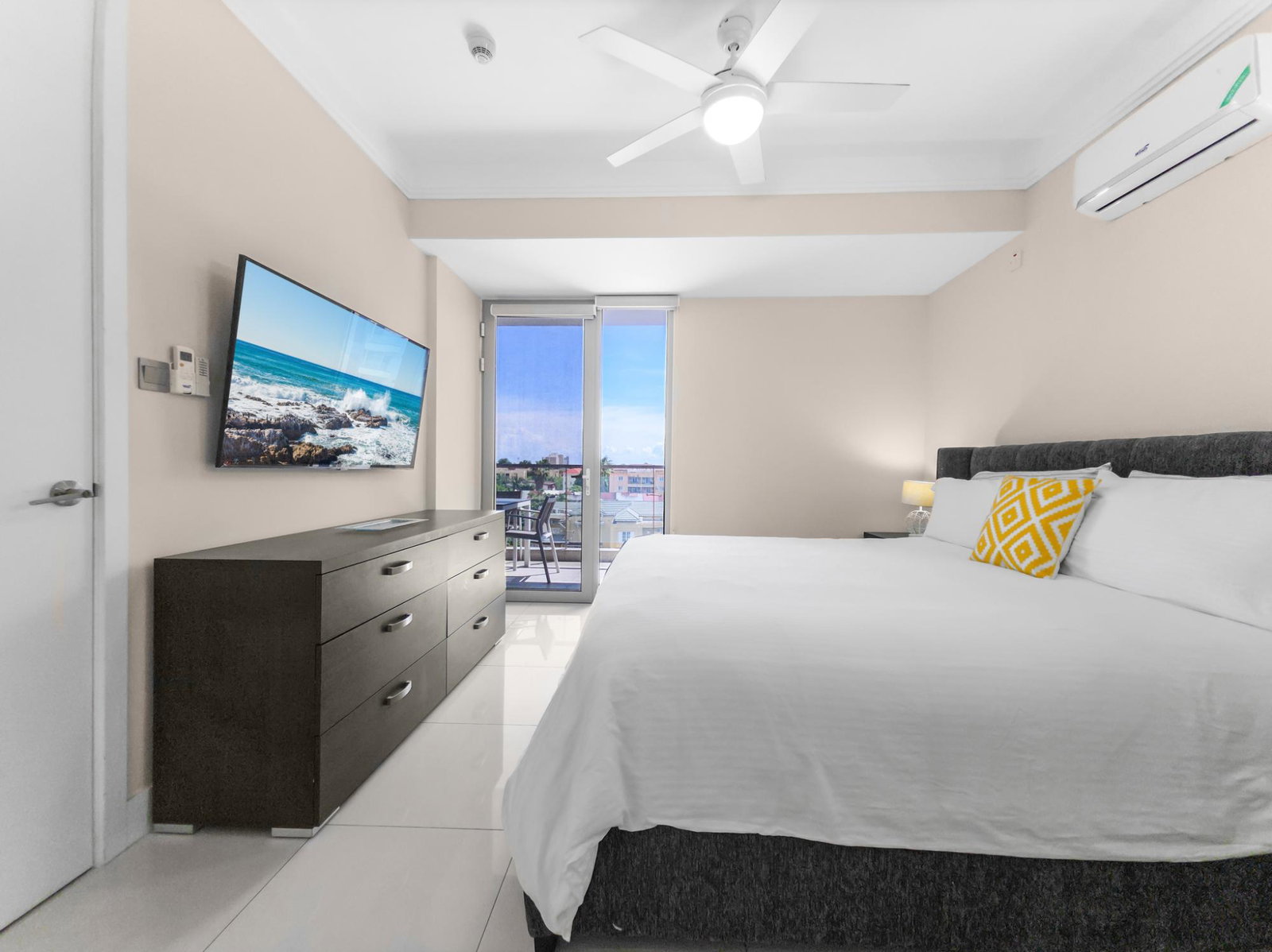 Thirteenth image of 406-20 South Avenue, Kingston 10 in Kingston 10, St. Andrew, Jamaica - property is For Rent