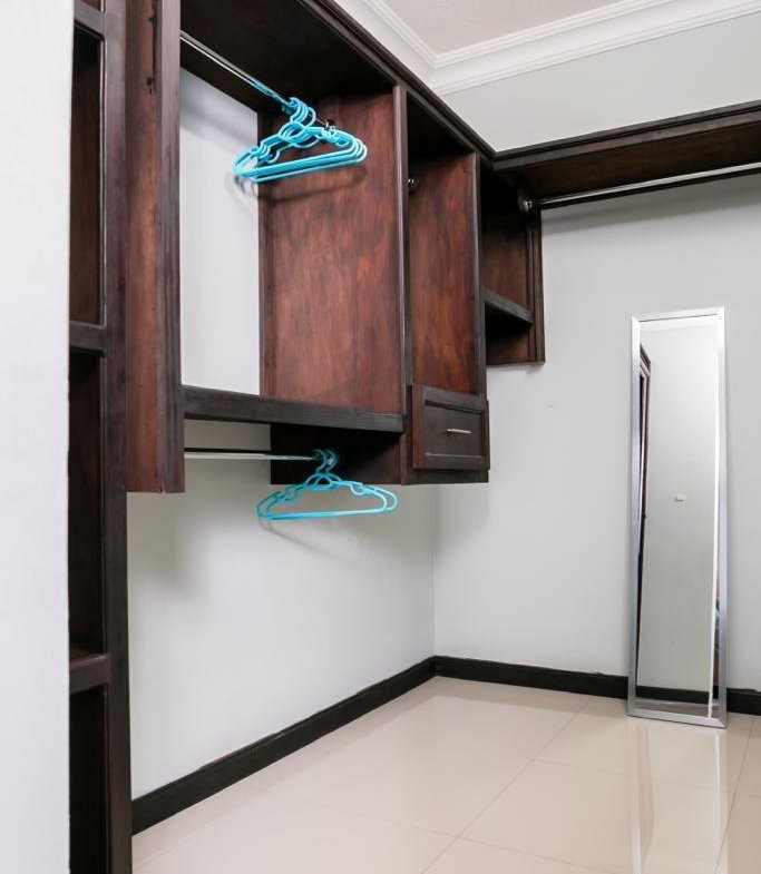 Seventeenth image of 40-16 Fairway Avenue in Kingston 5, St. Andrew, Jamaica - property is For Sale