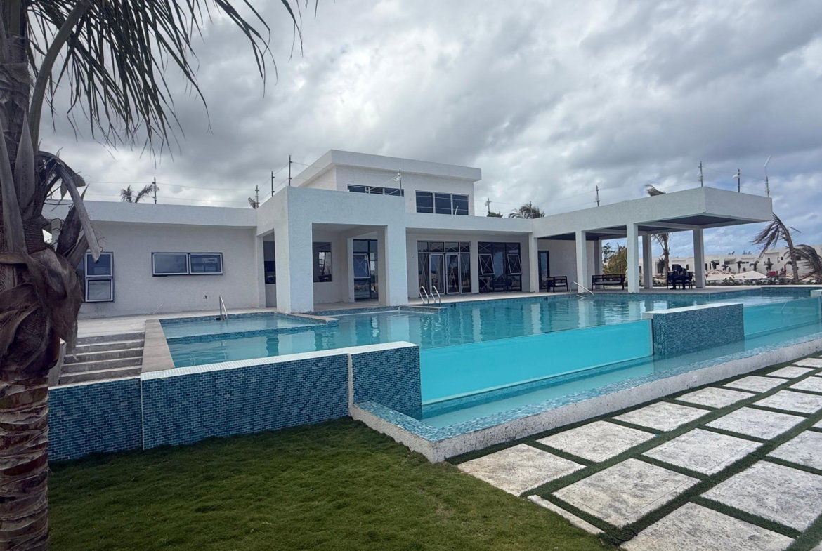 Nineteenth image of A304- Paradisiac Beach Club in Richmond, St. Ann, Jamaica - property is For Rent